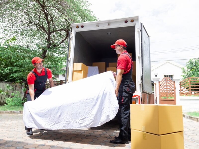 How to Prepare Large Furniture for Removal