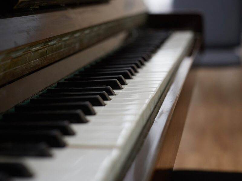 Specialist Item Removals: Pianos, Antiques, and Fragile Goods